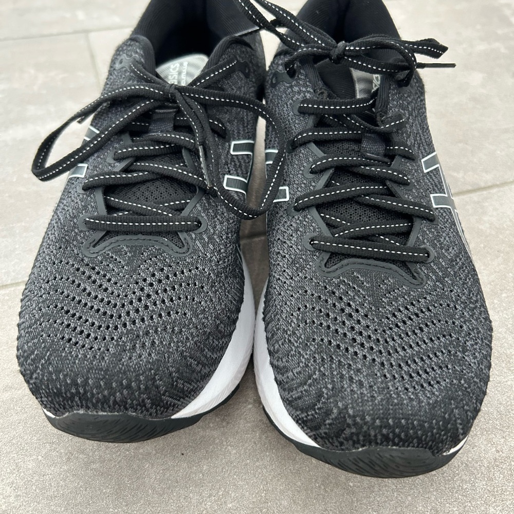 ASICS Women's Running Shoe - Picture 7 of 7